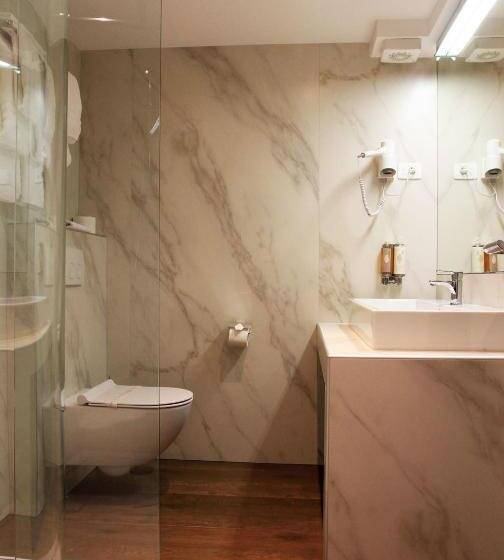 Deluxe Room with Balcony, Azur Palace Luxury Rooms