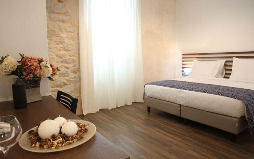 Economy Room, Azur Palace Luxury Rooms