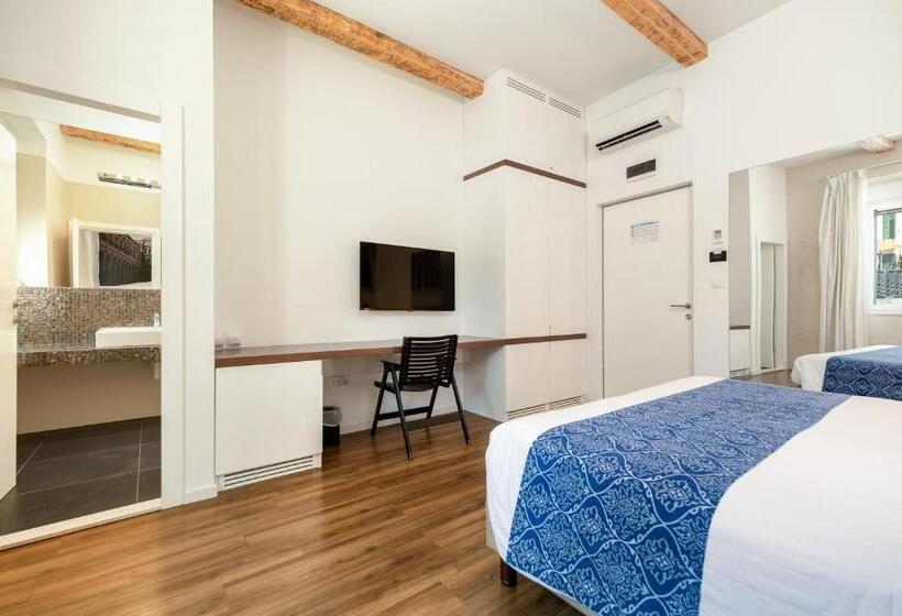 Deluxe Room, Azur Palace Luxury Rooms