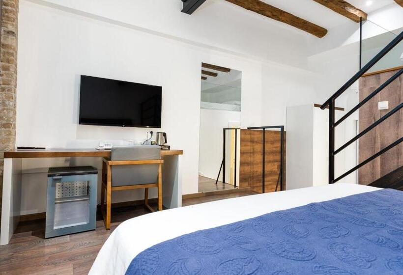 חדר דלוקס לארבעה, Azur Palace Luxury Rooms