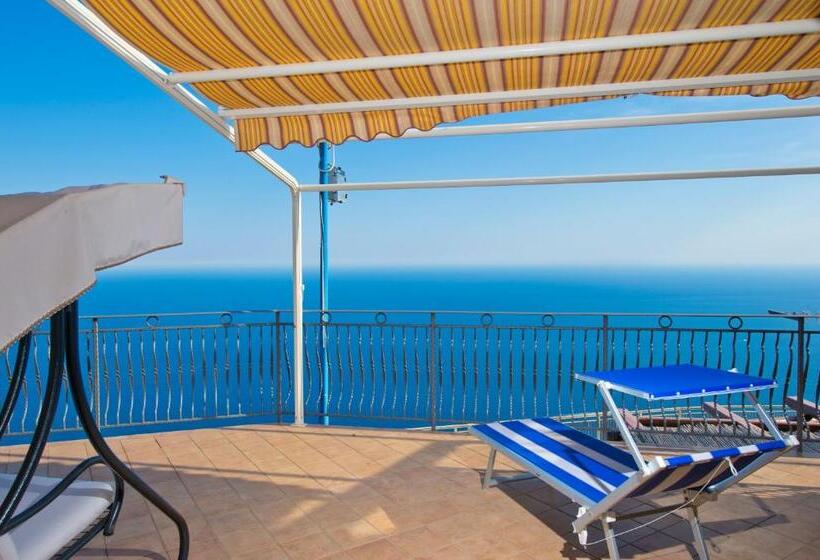 Номер Стандарт, La Mela Blu