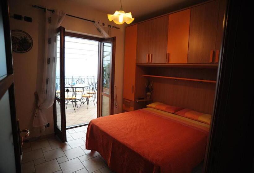 Номер Стандарт, La Mela Blu