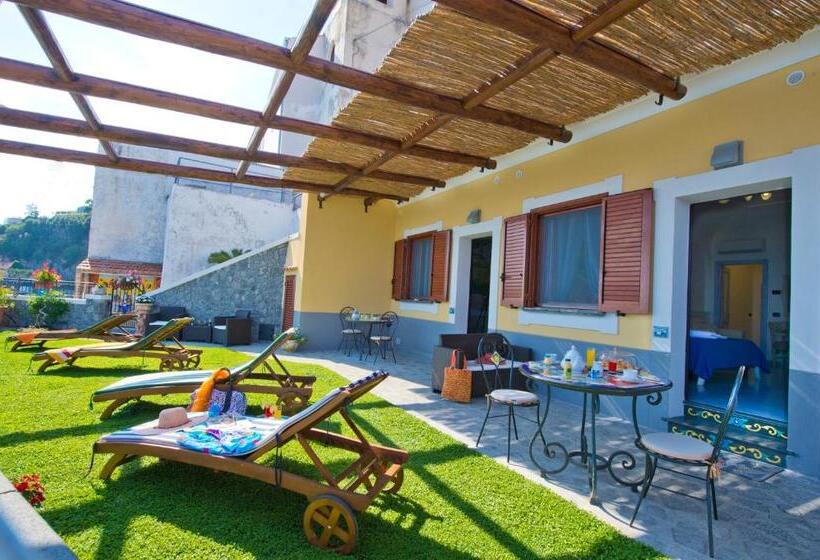 Студия Стандарт Вид на Море, La Mela Blu