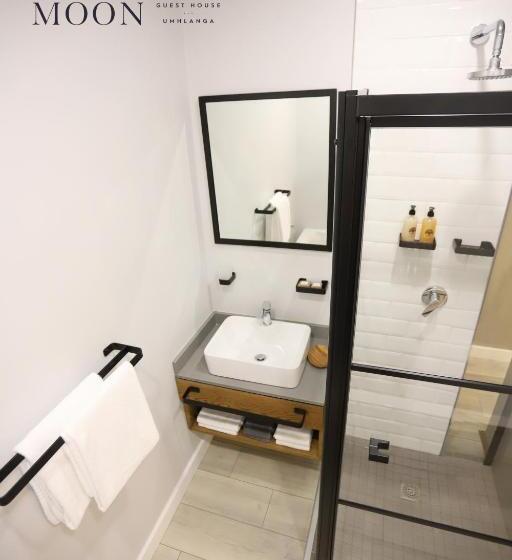 スタンダードルーム, Lavender Moon Guest House