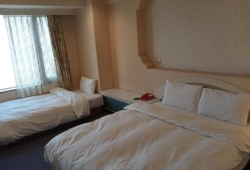 اتاق استاندارد, Chungli Business