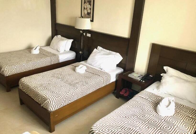 Pokój Superior Trzyosobowy, Delle Suites