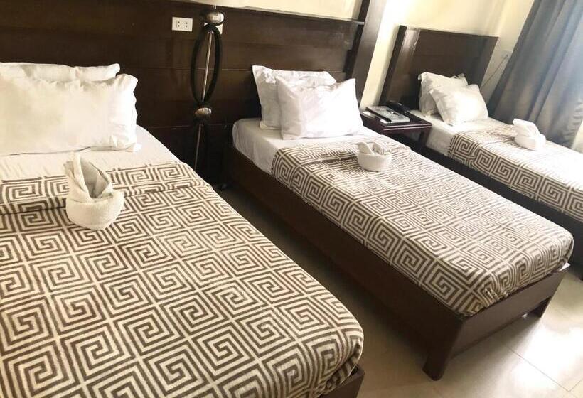 Pokój Superior Trzyosobowy, Delle Suites