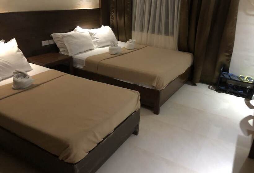 Pokój Rodzinny, Delle Suites