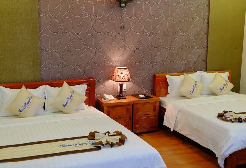 اتاق خانوادگی, Thanh Hoang Chau