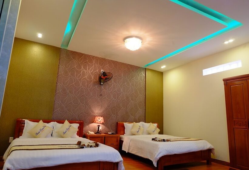 اتاق خانوادگی, Thanh Hoang Chau