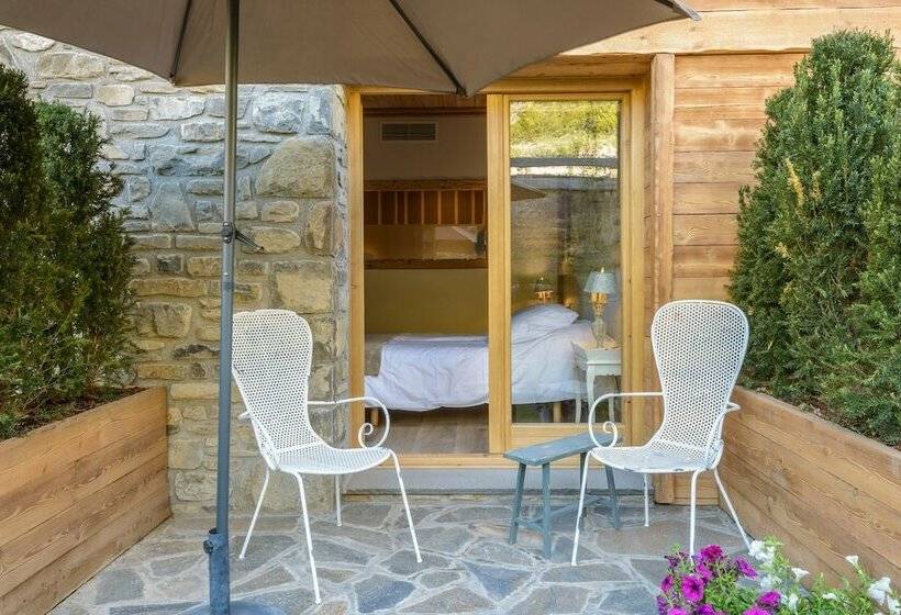 Номер Премиум Вид на Сад, Vinas De Larrede