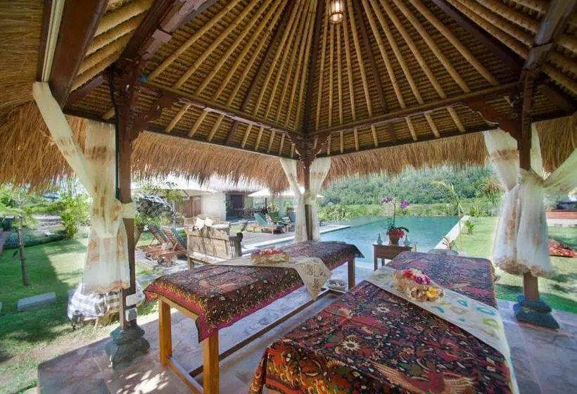スイート, Villa Kropak