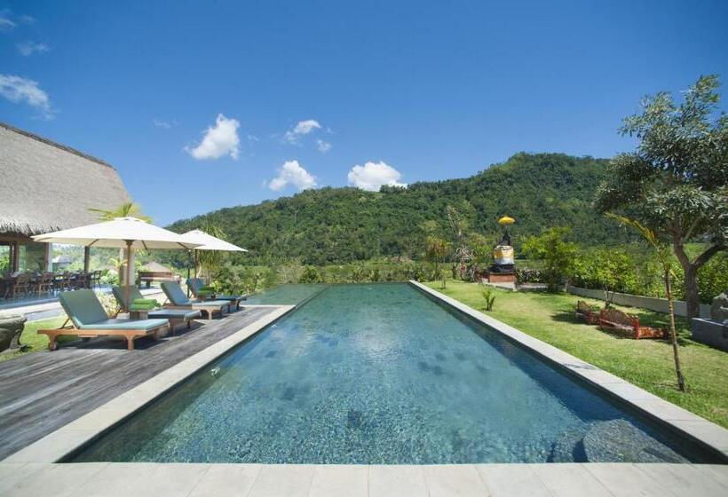 패밀리 룸 공용 욕실, Villa Kropak
