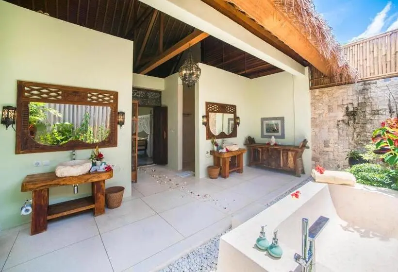 デラックススイート, Villa Kropak