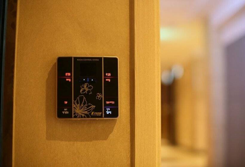 Standard Værelse, Mido Myeongdong