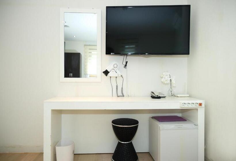 Pokój Deluxe, Mido Myeongdong