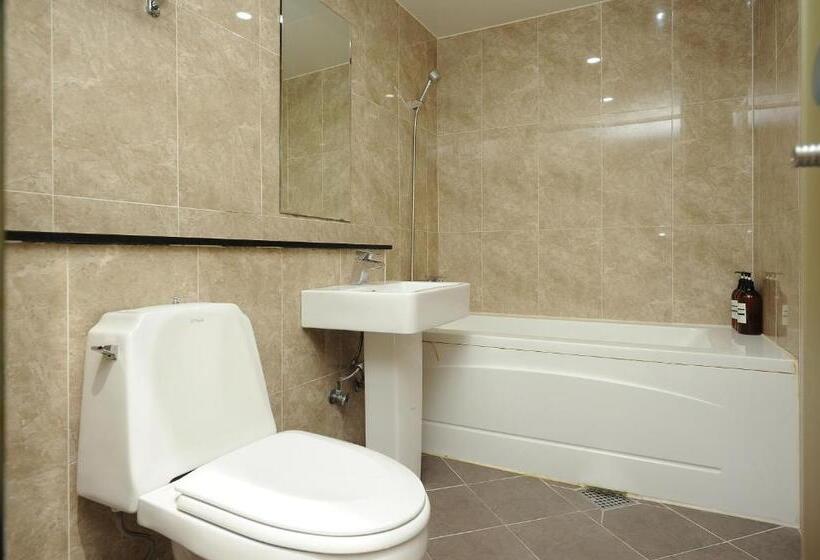 Deluxe Værelse, Mido Myeongdong