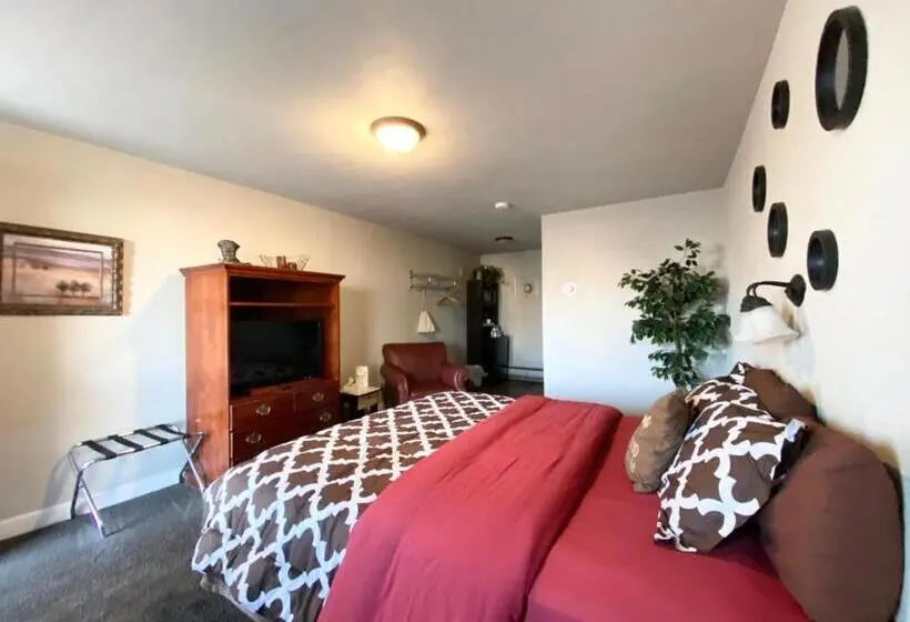 身障者適用キングサイズベッドルーム, Roundtop Mountain Vista   Cabins And Motel