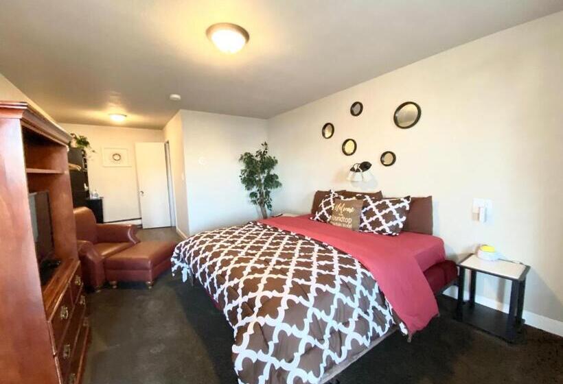 Стандартный Номер Кровать Кинг, Roundtop Mountain Vista   Cabins And Motel