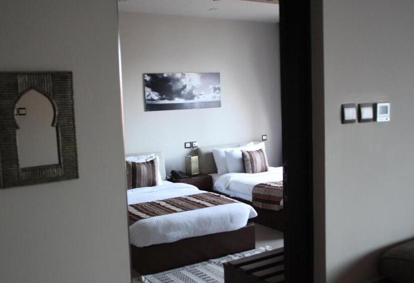 سوئیت 2 خوابه, The Royal Shaza Suites