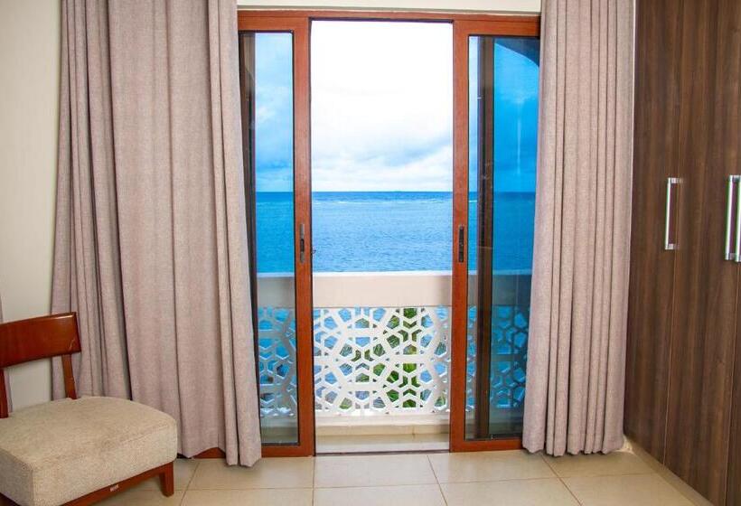 سوئیت 2 خوابه, The Royal Shaza Suites