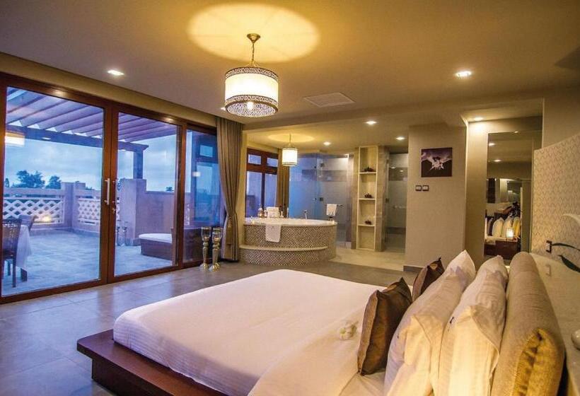 1 Bedroom Penthouse Apartment, The Royal Shaza Suites