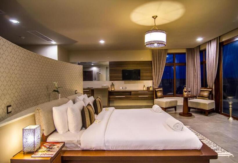 1 Bedroom Penthouse Apartment, The Royal Shaza Suites