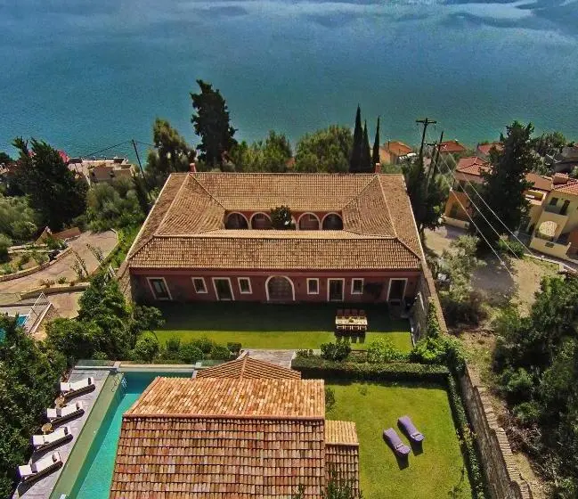 5寝室のヴィラ, Villa Veneziano Lefkada