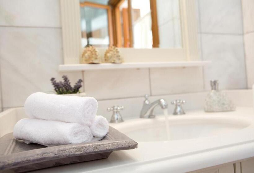 套房, Villa Veneziano Suites & Villa