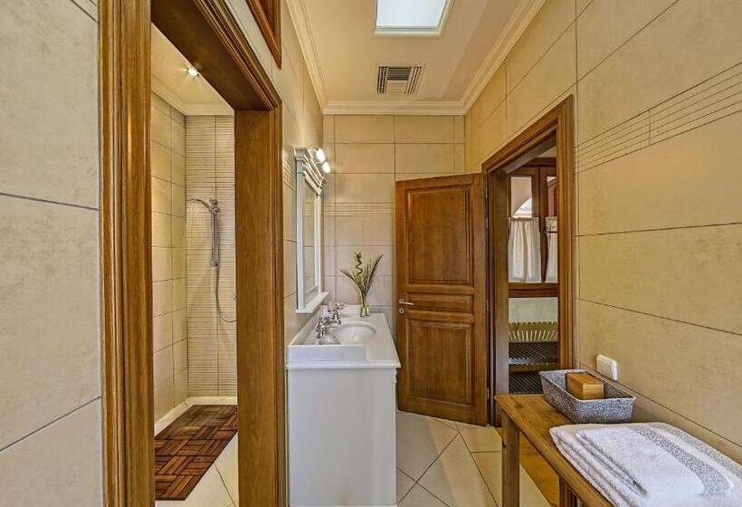 스위트, Villa Veneziano Suites & Villa