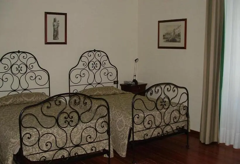 اتاق لوکس, Santuario Di Oropa