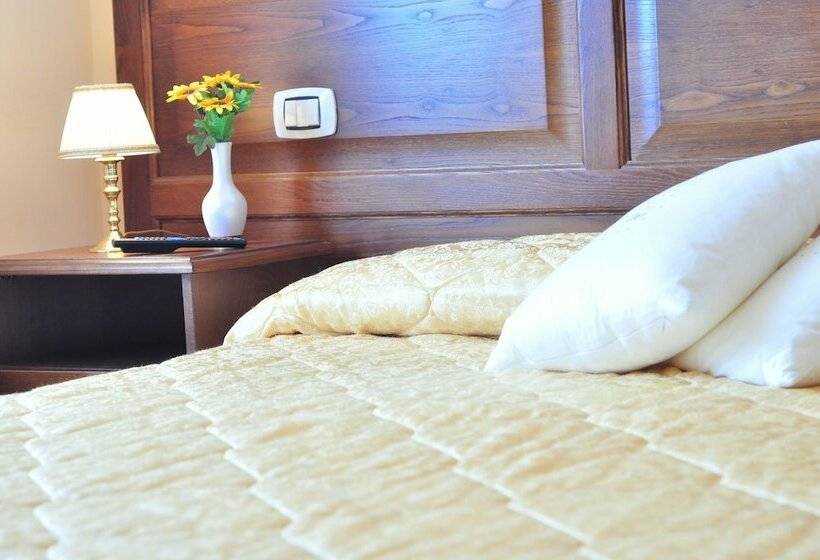 スタンダードルーム, Relais Cavour