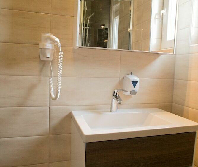 海景标准间带阳台, Bed & Breakfast Marta & Tona