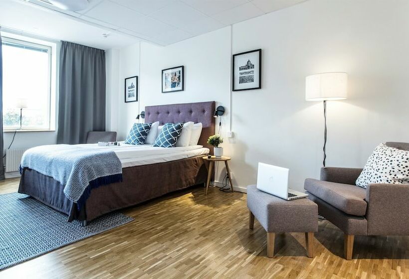 إستوديو قياسى, Biz Apartment Solna