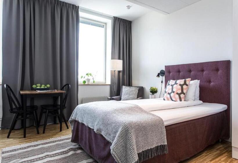 베이직 스튜디오, Biz Apartment Solna
