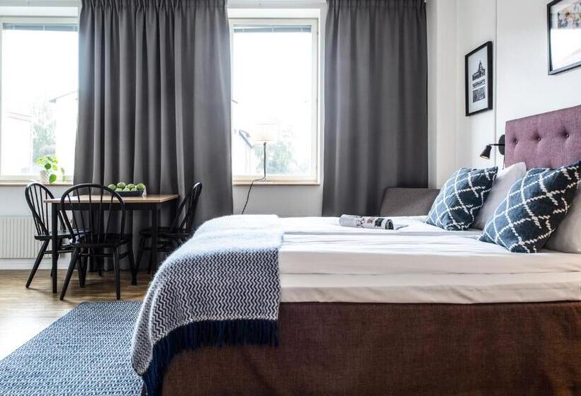 스탠다드 스튜디오, Biz Apartment Solna