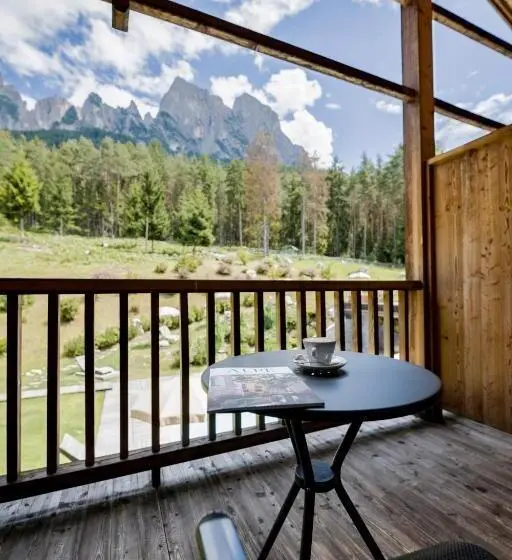 Comfort room with mountain view, Dolmites Nature Hotel Vigilerhof