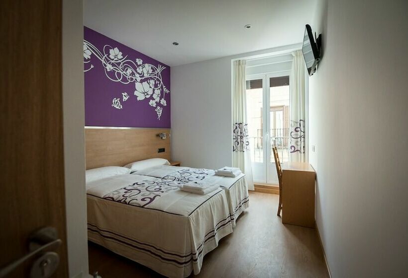 اتاق استاندارد, Hostal Carracedo