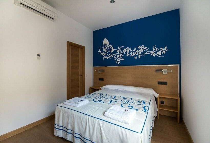 اتاق استاندارد, Hostal Carracedo