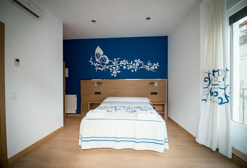 اتاق استاندارد, Hostal Carracedo