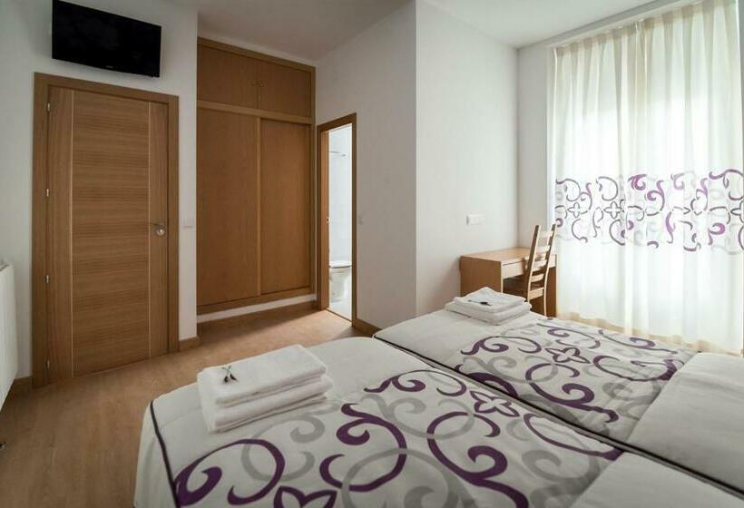 اتاق استاندارد, Hostal Carracedo