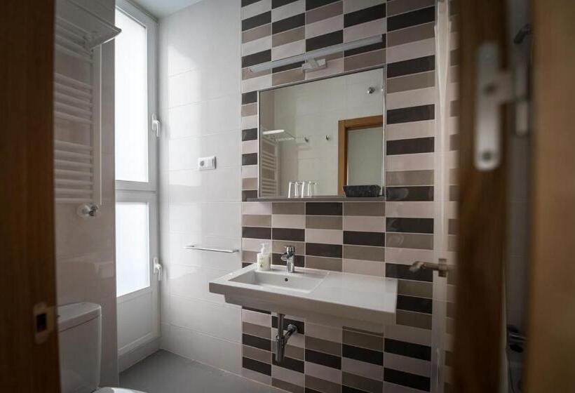 اتاق استاندارد, Hostal Carracedo