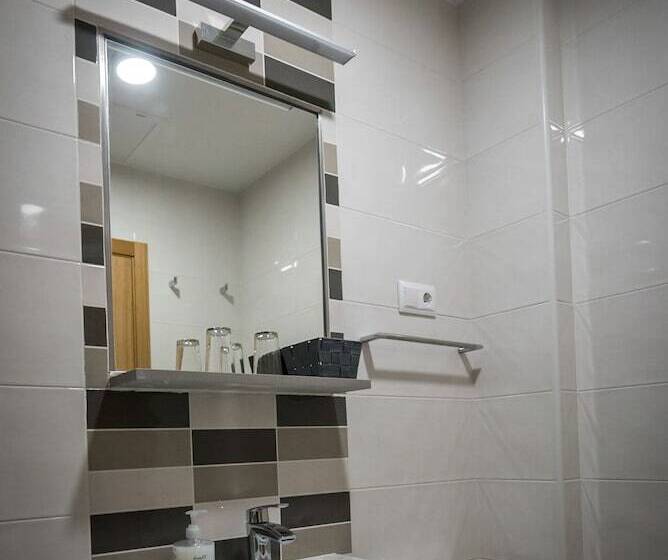 اتاق استاندارد, Hostal Carracedo