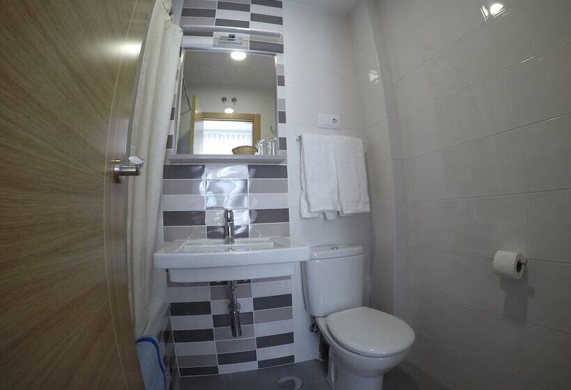 اتاق استاندارد, Hostal Carracedo