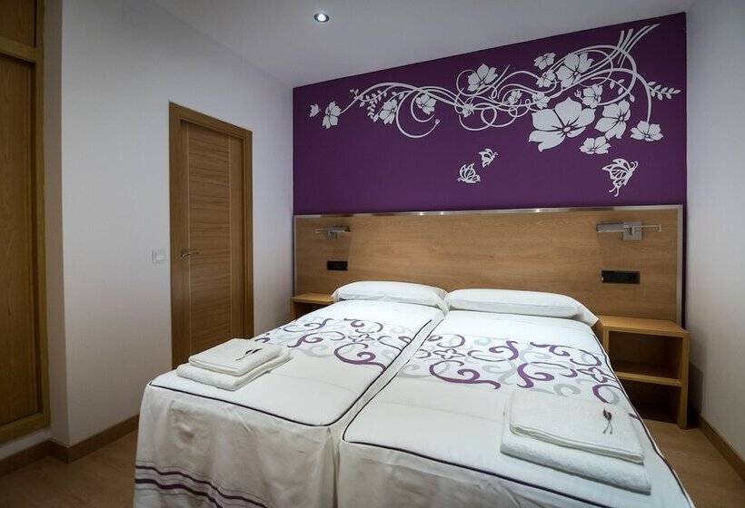 اتاق استاندارد, Hostal Carracedo