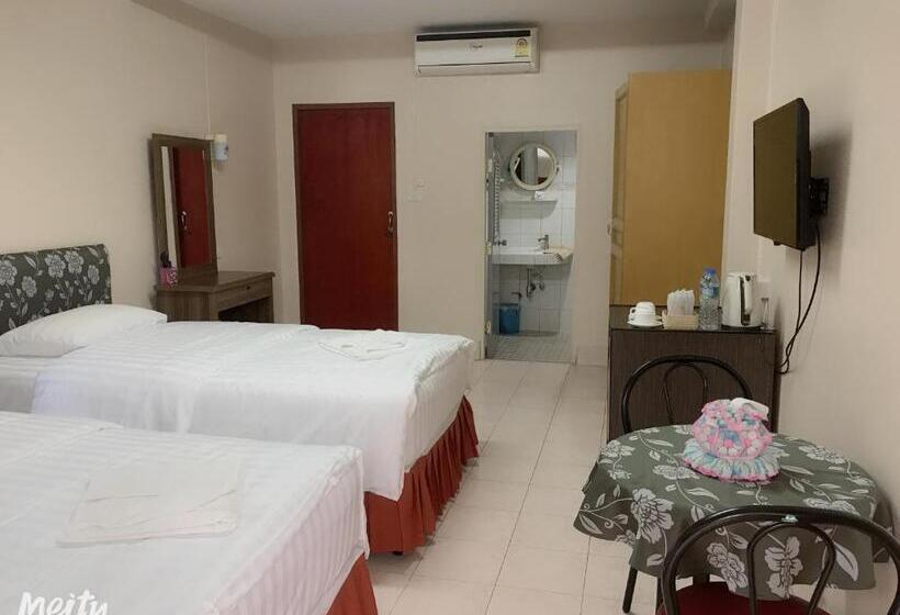 스탠다드 룸 공동 욕실, Baan Boa Guest House