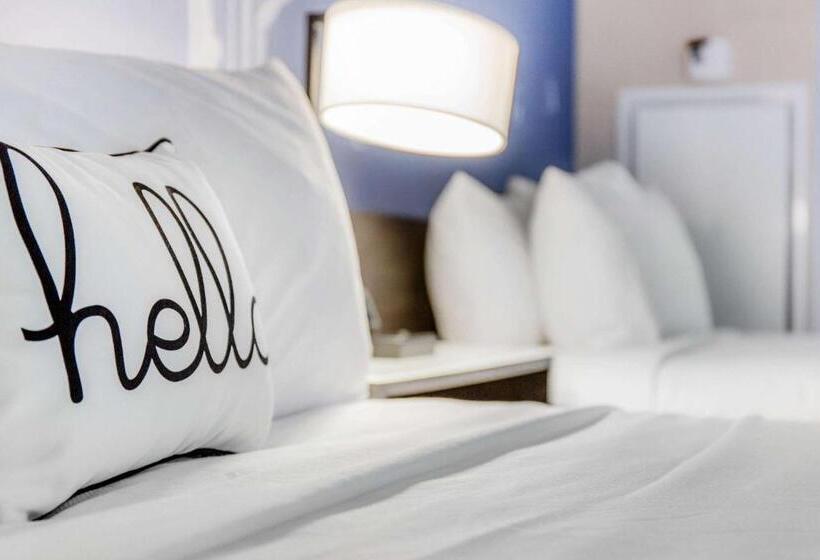 חדר סטנדרט מותאם לאדם עם מוגבלויות, Cambria Hotel Chicago Loop   Theatre District