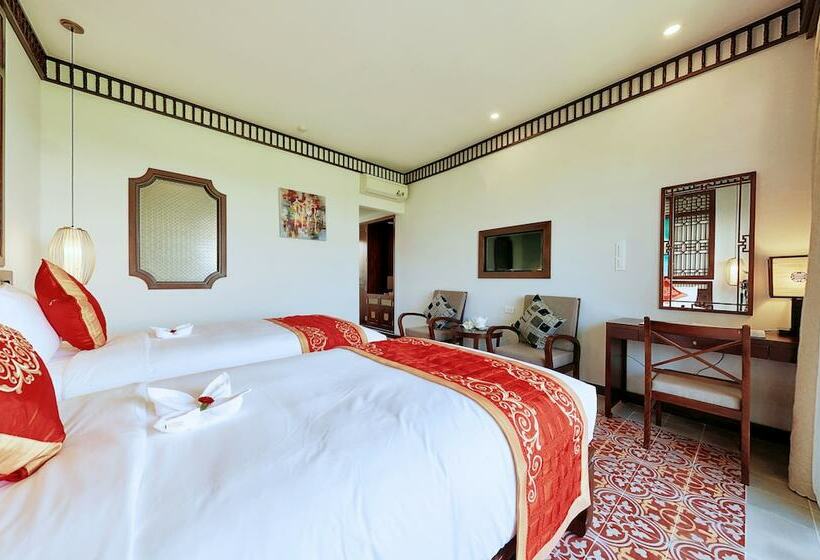 اتاق لوکس با چشم‌انداز استخر, Hoi An Field Boutique Resort & Spa