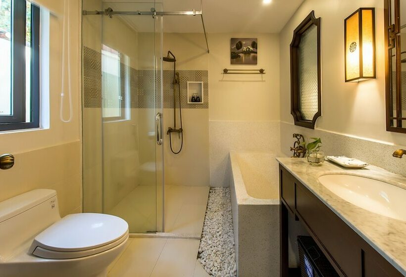 اتاق لوکس با چشم‌انداز استخر, Hoi An Field Boutique Resort & Spa