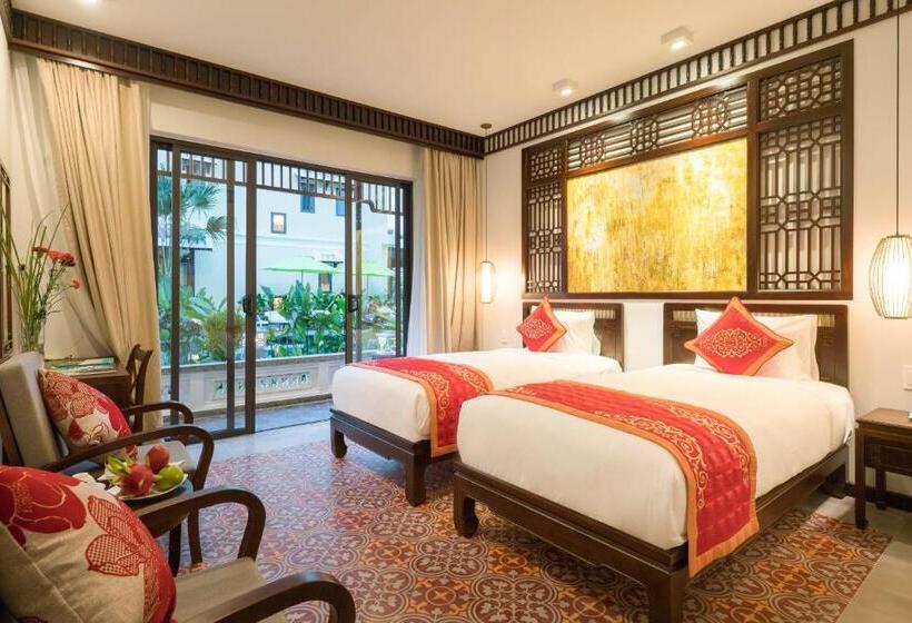 اتاق لوکس با چشم‌انداز استخر, Hoi An Field Boutique Resort & Spa